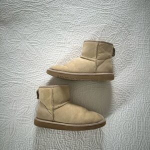 Ugg Classic Mini Boots